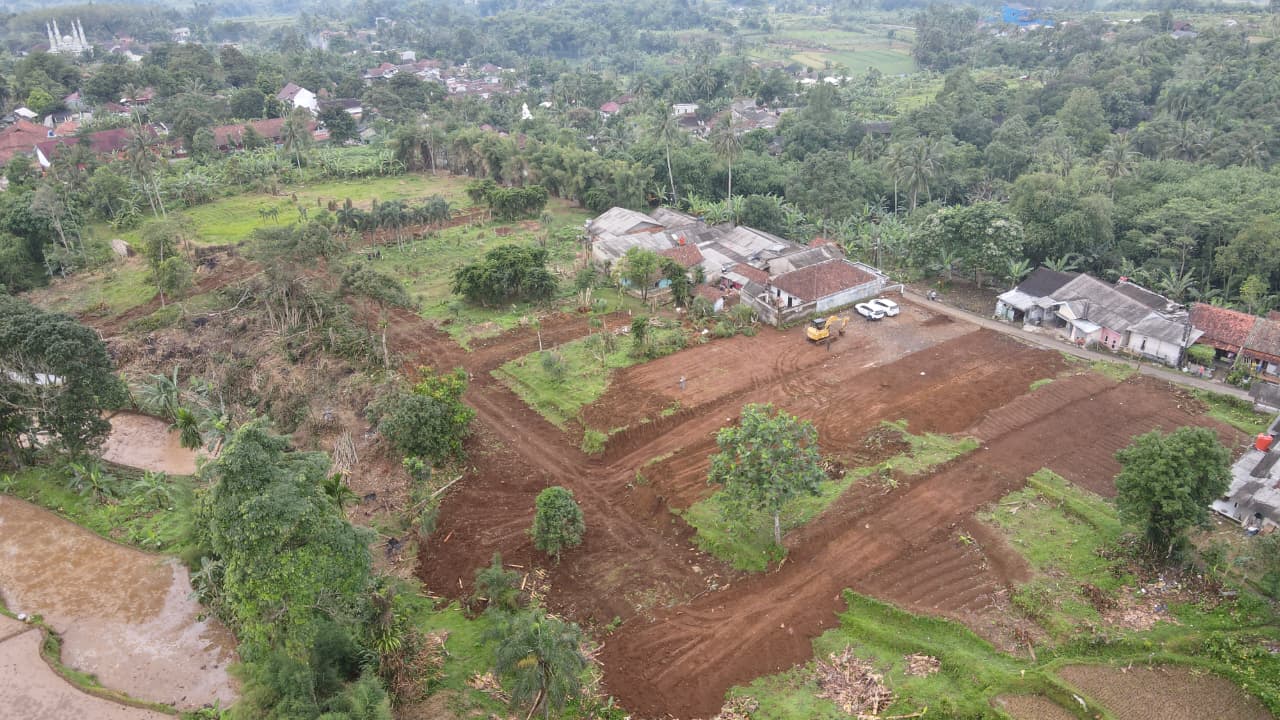 Kavling dengan view gunung salak dan pangrango